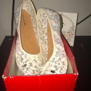 American eagle girls ballet shoes